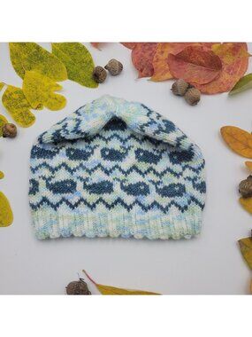 Hand Knit Handmade Hat Child 3T Unisex Beanie Blue WHALES Nautical KT0011